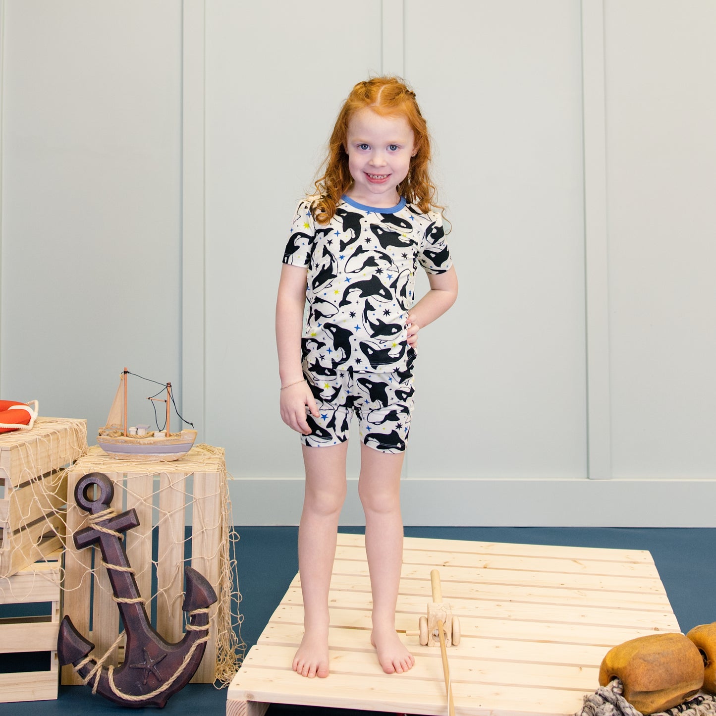 Short PJ Set in Dancing Orcas