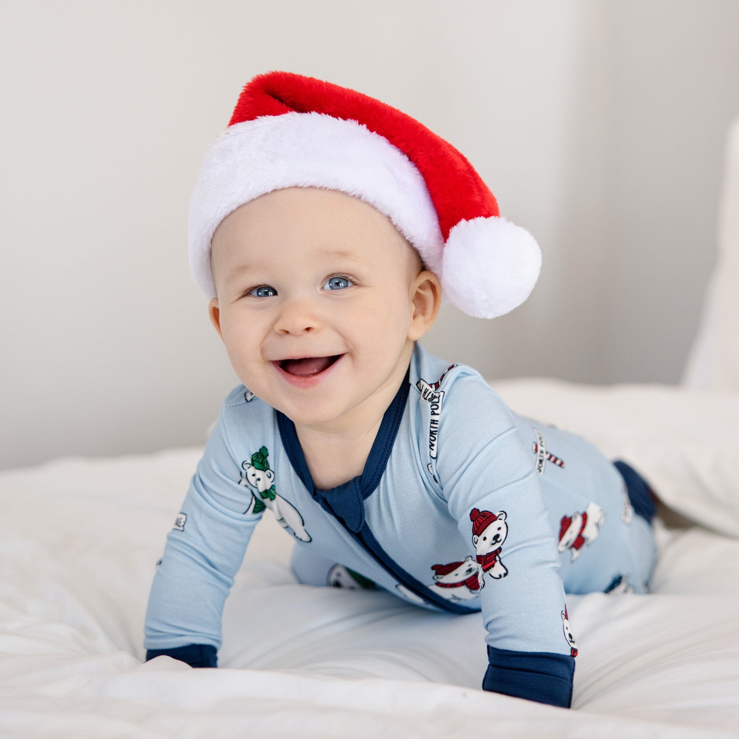 Convertible Footed Romper in Chillin' with Bears