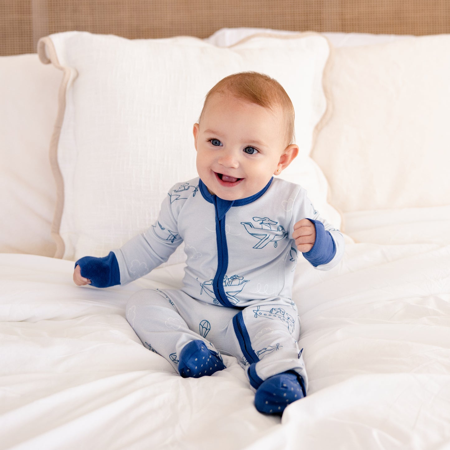 Convertible Footed Romper in Flurry Fliers