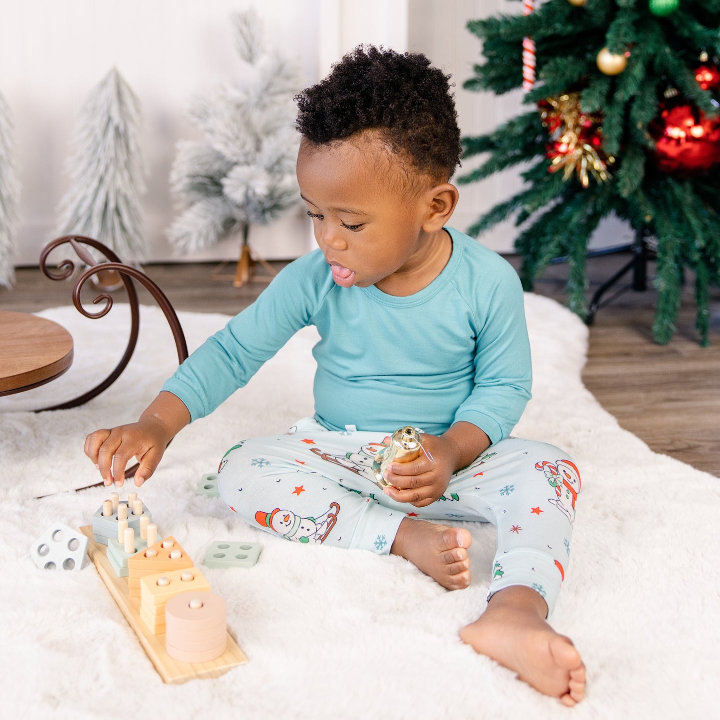 Long Sleeve Jogger Set in Jingle and Glide