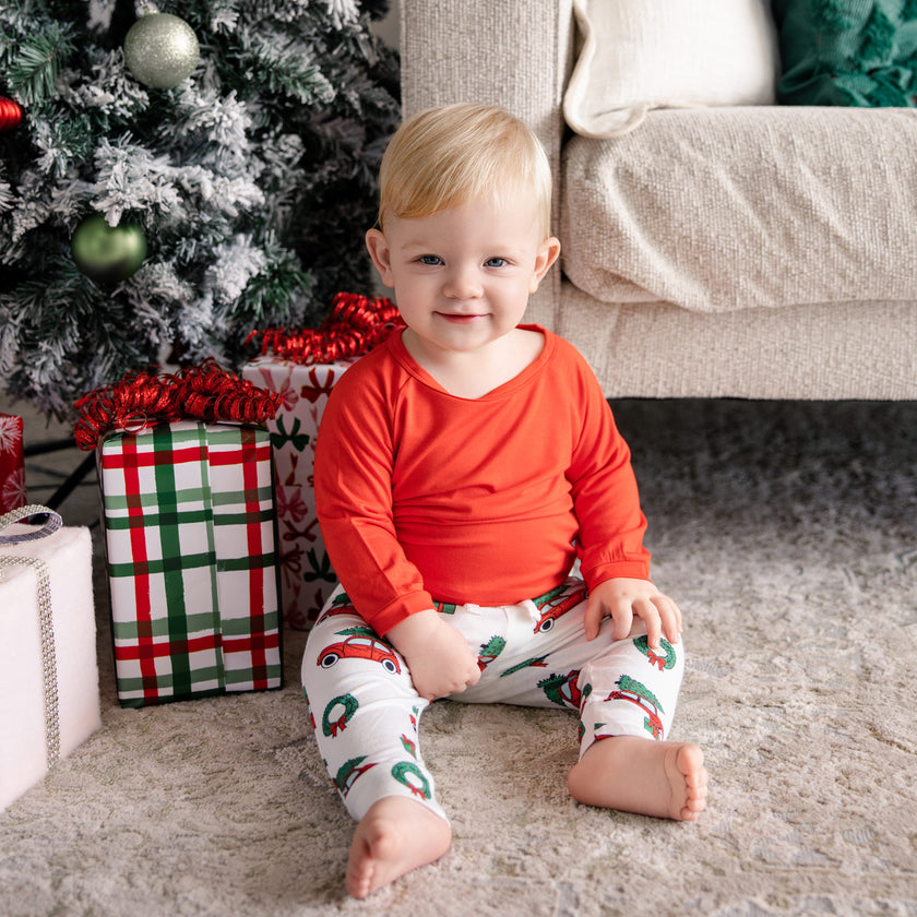 Long Sleeve Jogger Set in Jingle Cars