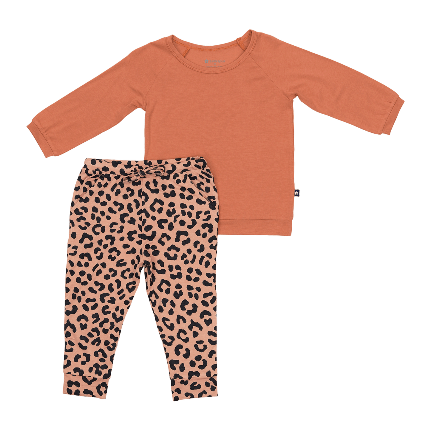 Long Sleeve Jogger Set in Leopard