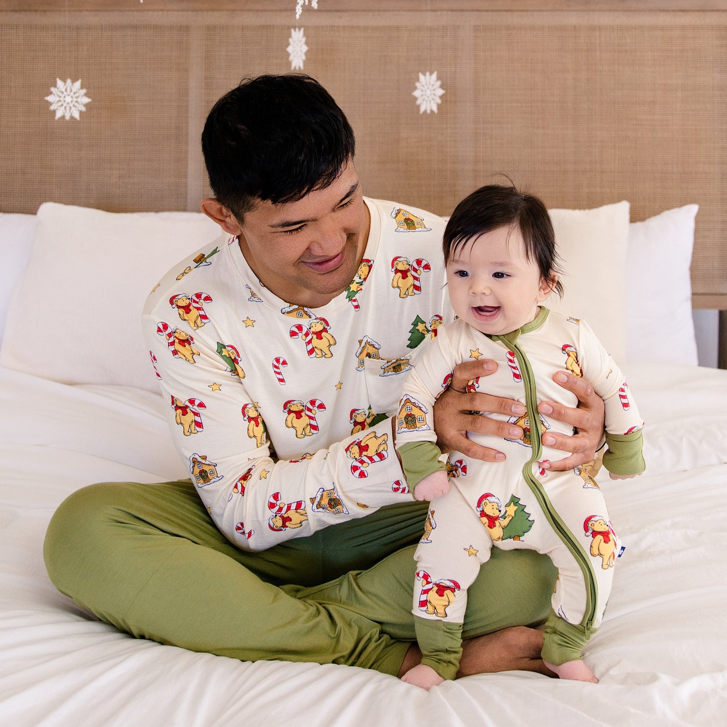 Men's Jogger Set in Beary Merry Christmas