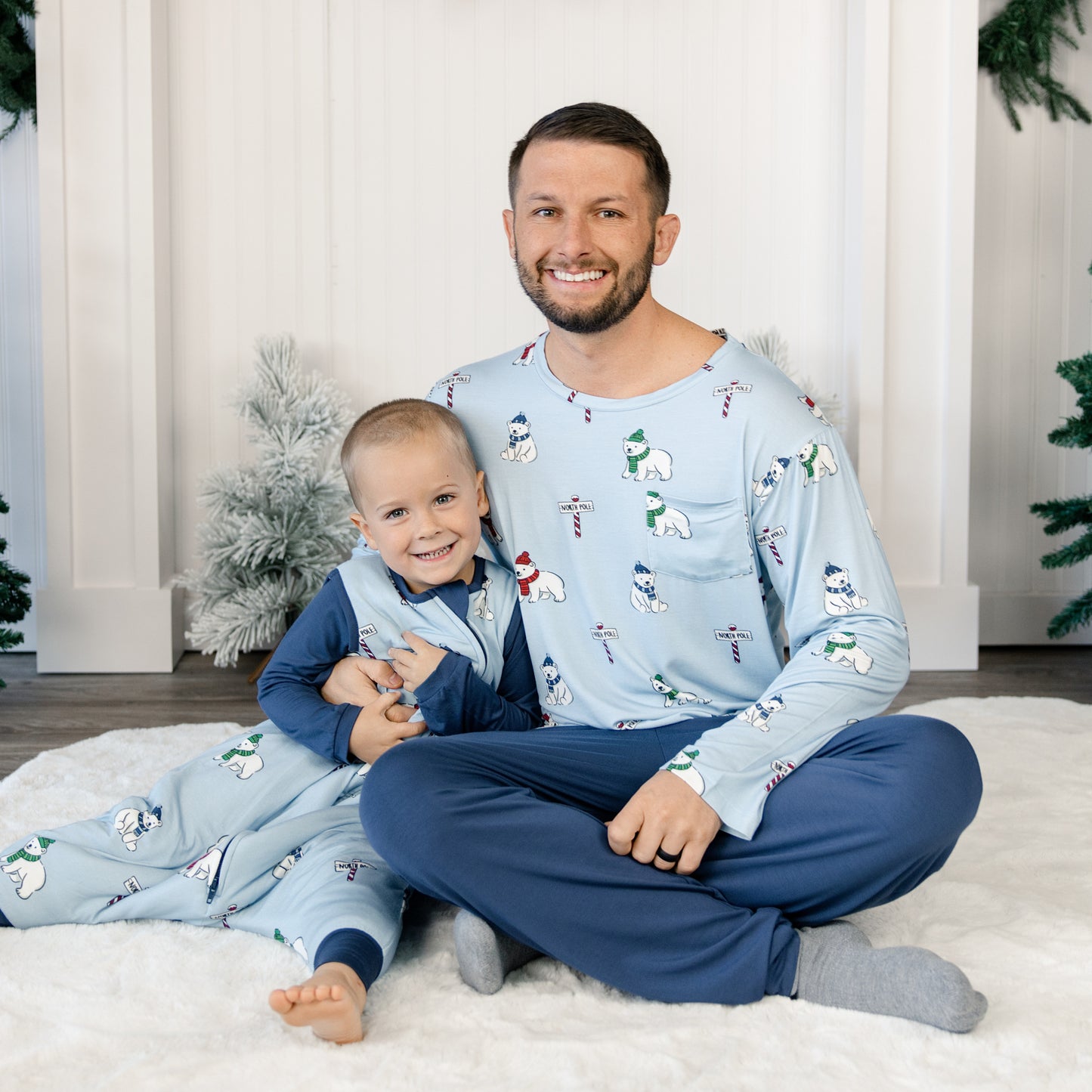 Men's Jogger Set in Chillin' with Bears