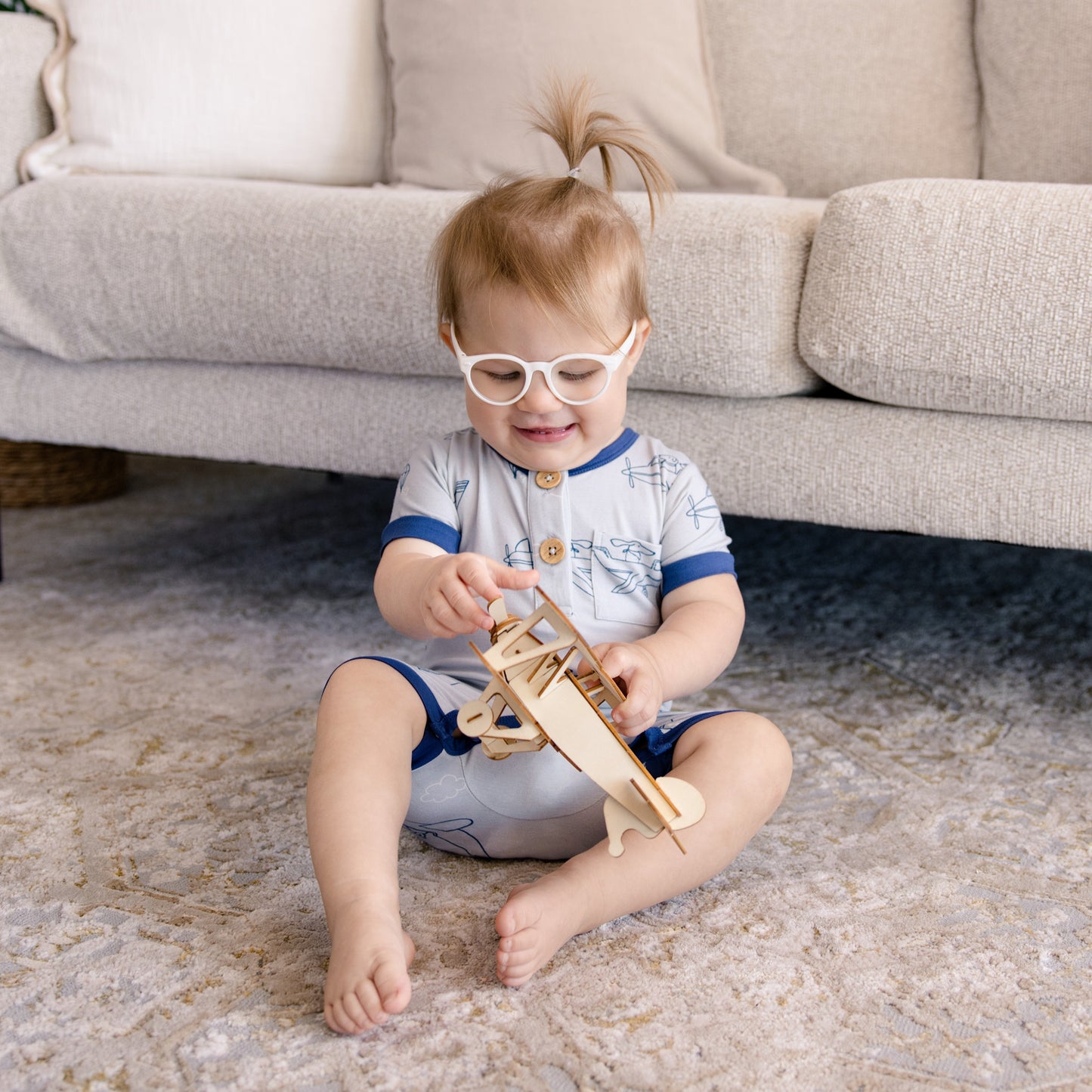 Short Romper in Flurry Fliers