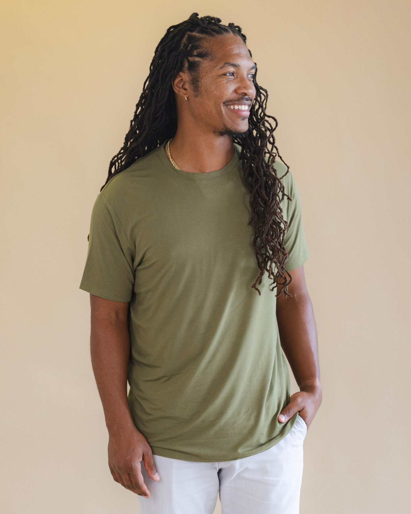 Men's Crew Neck Tee in Olive