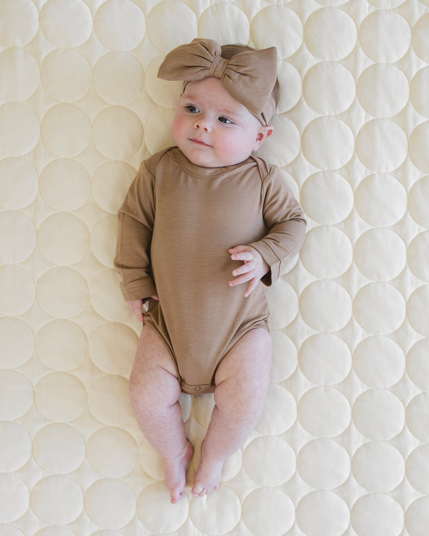 Long Sleeve Bodysuit in Mocha