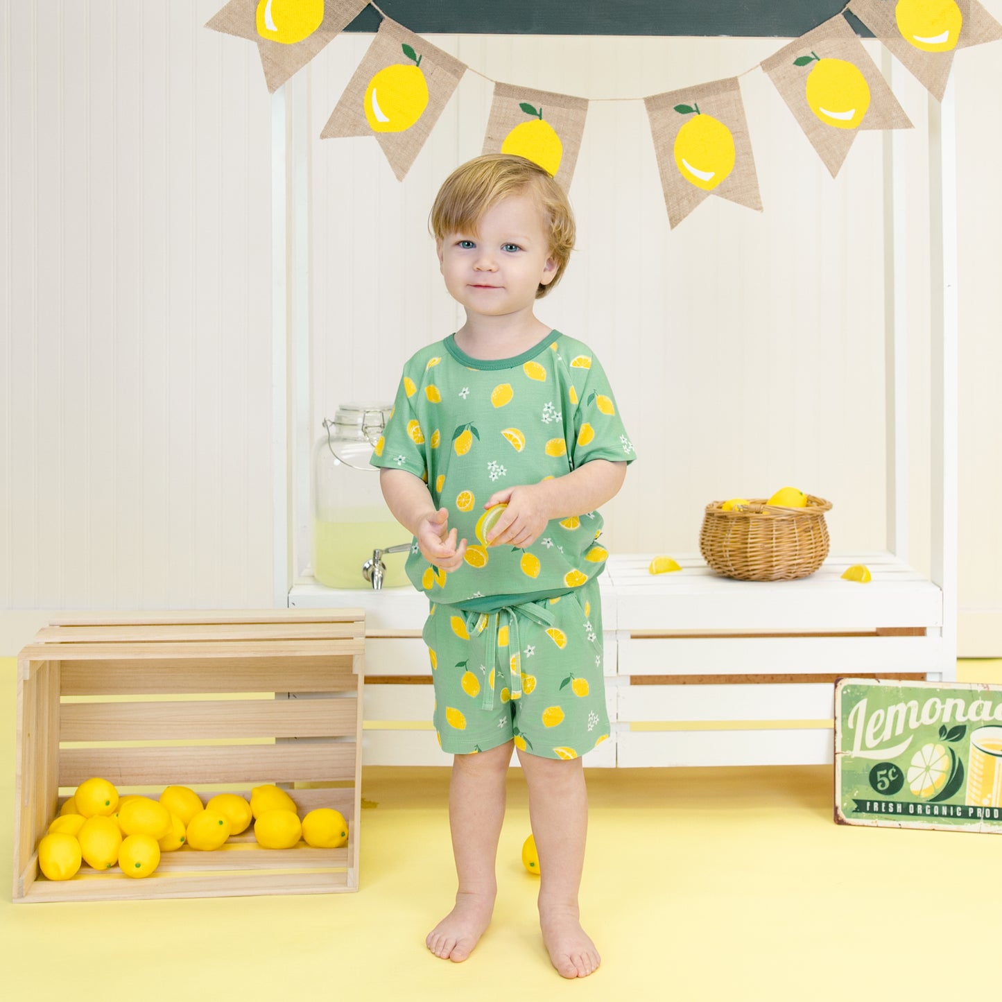 Jogger Set in Citrus Summer
