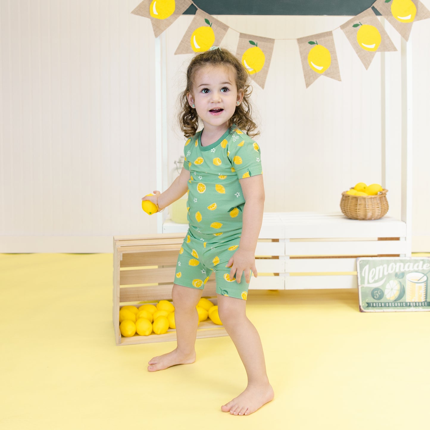 Short PJ Set in Citrus Summer