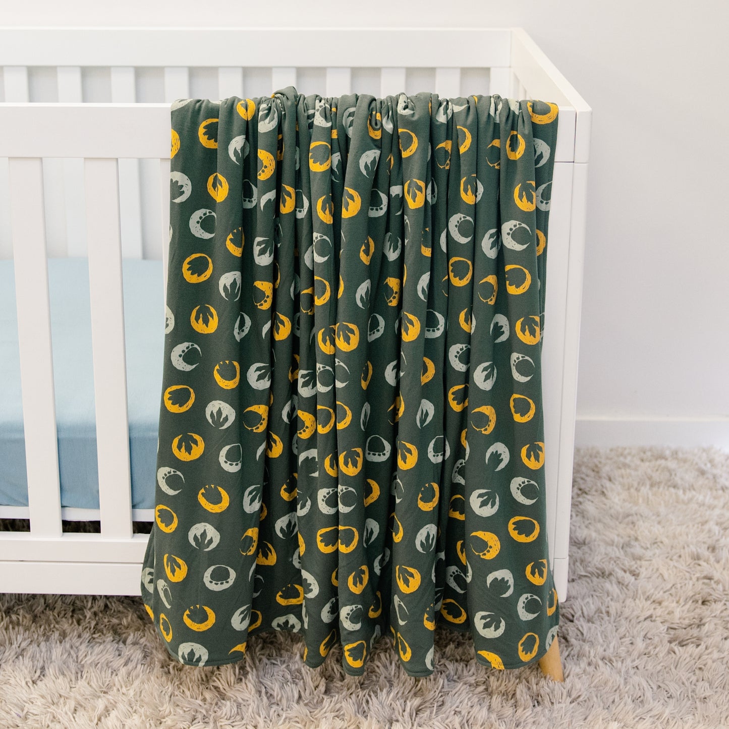 Cozy Blanket in Dino Dots