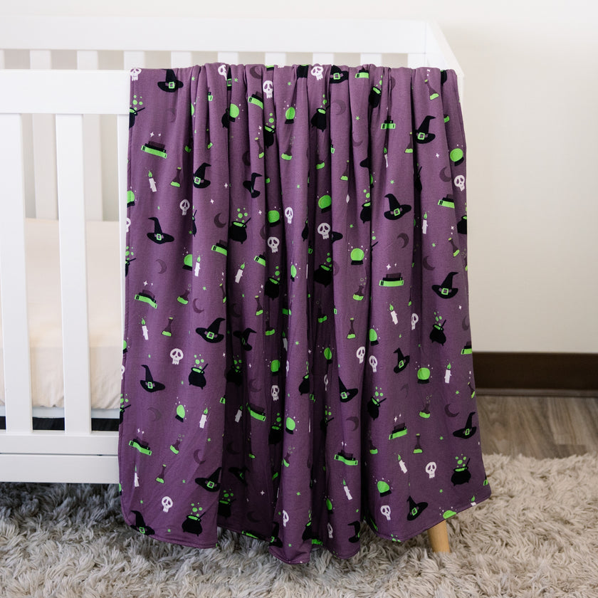 Cozy Blanket in Hocus Pocus