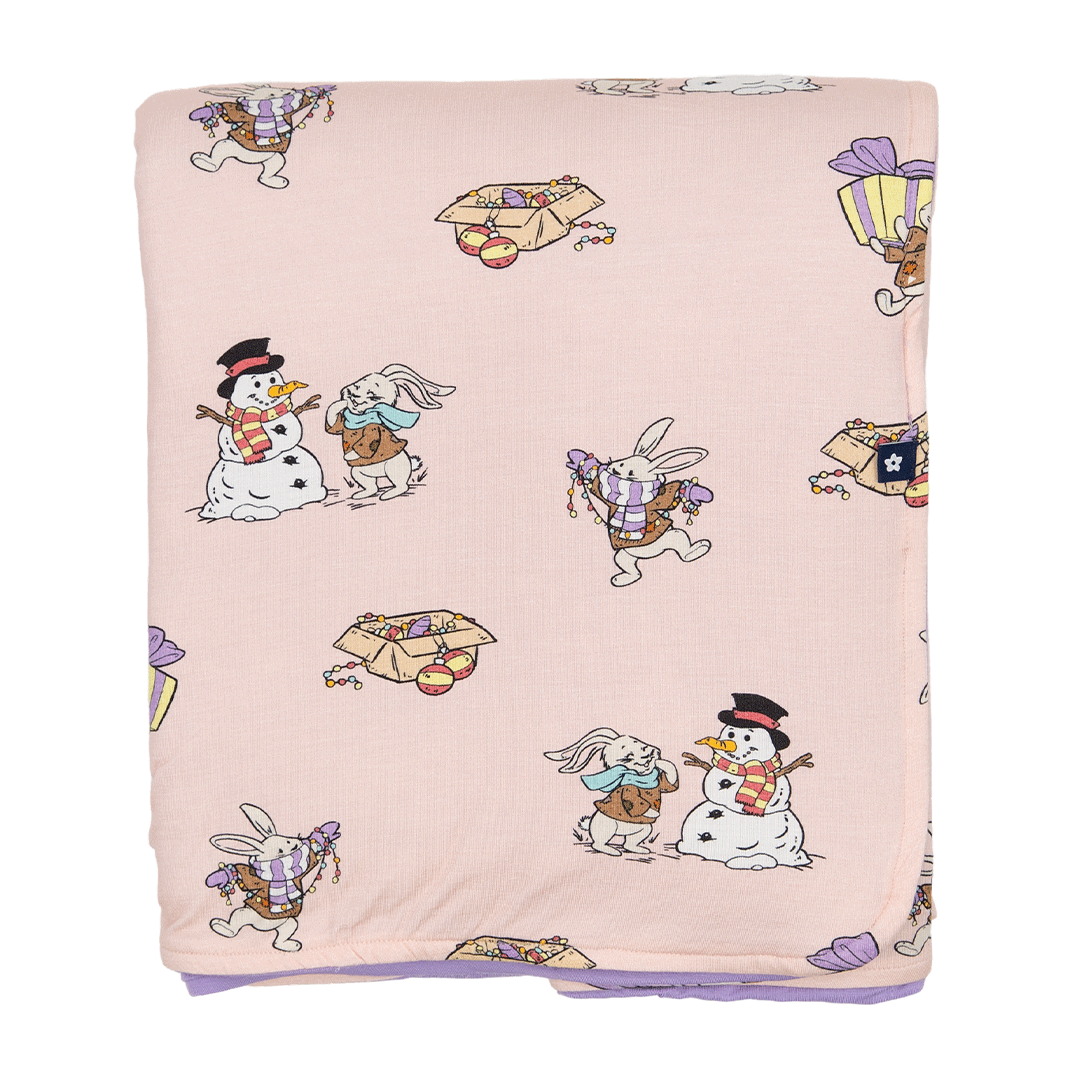 Cozy Blanket in Hoppy Holidays