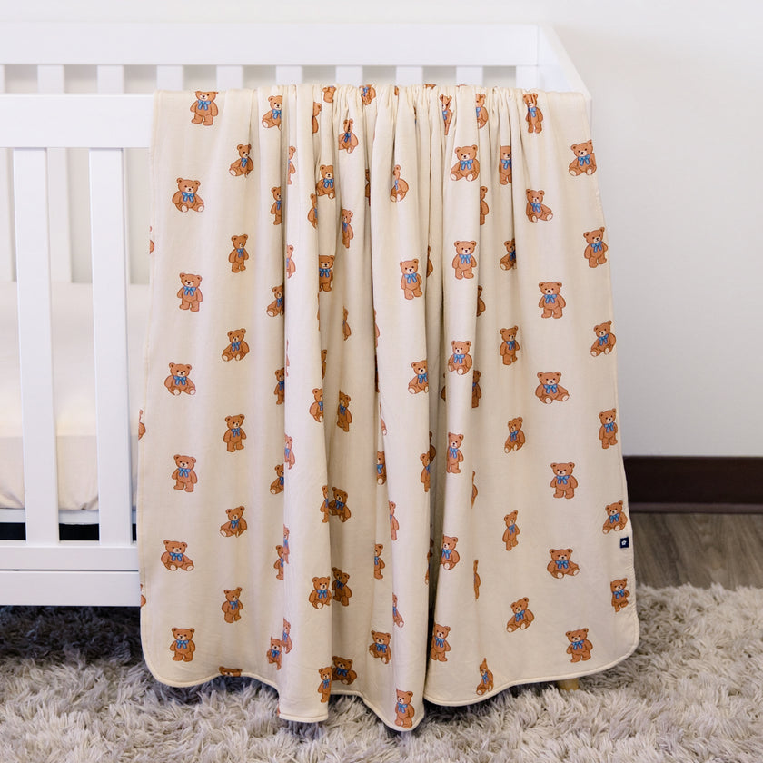 Cozy Blanket in Teddy Bear