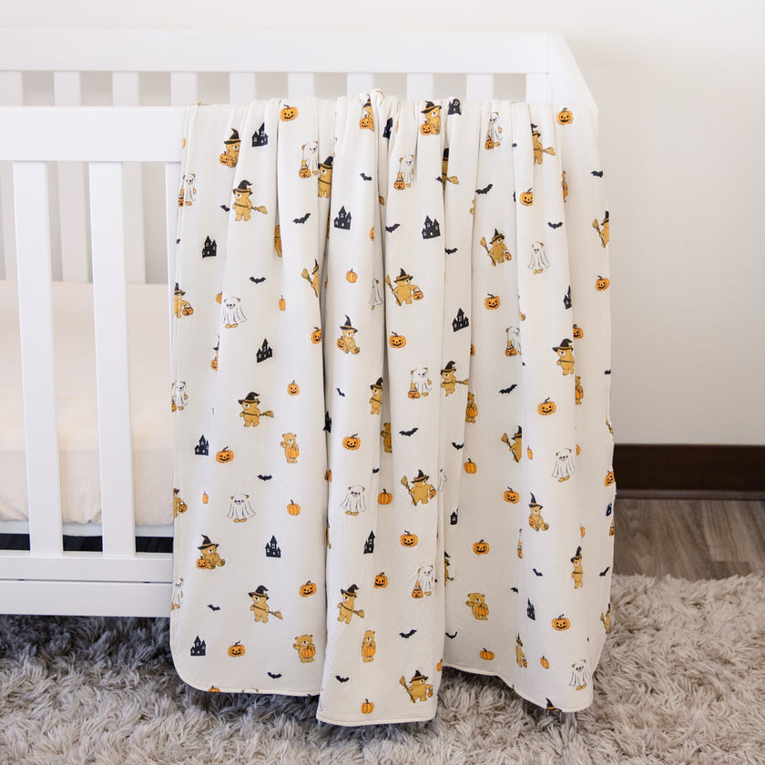 Cozy Blanket in Trick or Treat