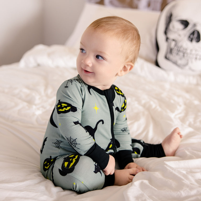 Convertible Footed Romper in Fright Night