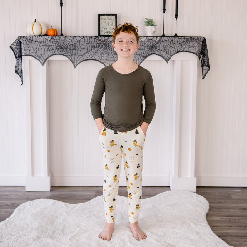 Long Sleeve Jogger Set in Trick or Treat