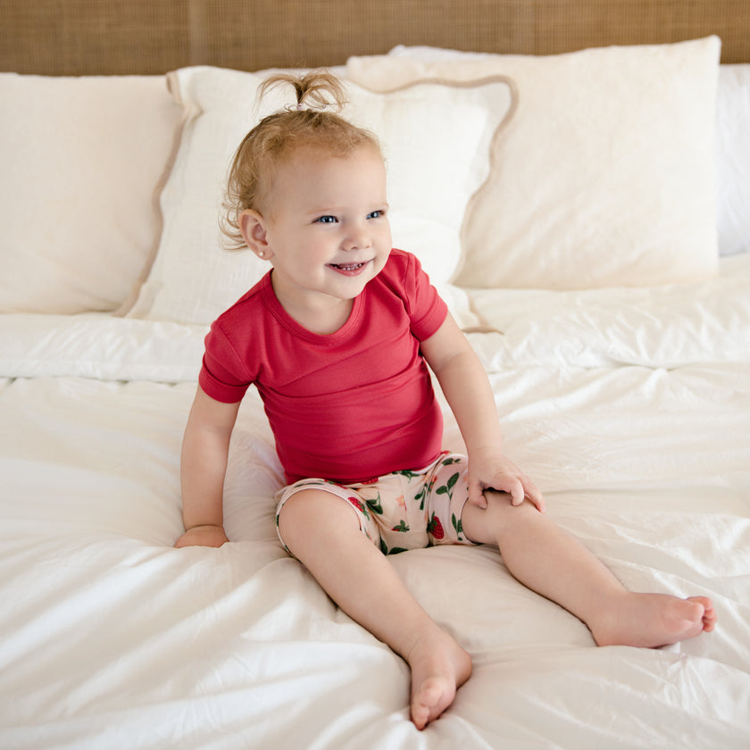 Short PJ Set in Strawberry Fields