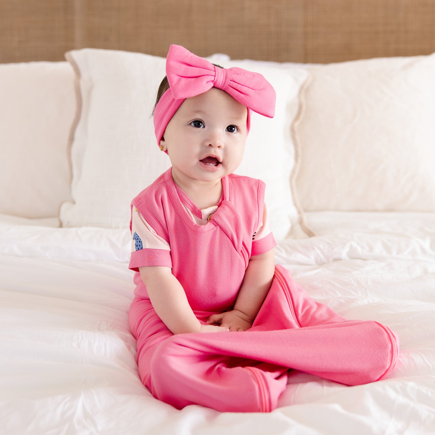 Sleep Sack in Pawprint Petal 0.5 TOG