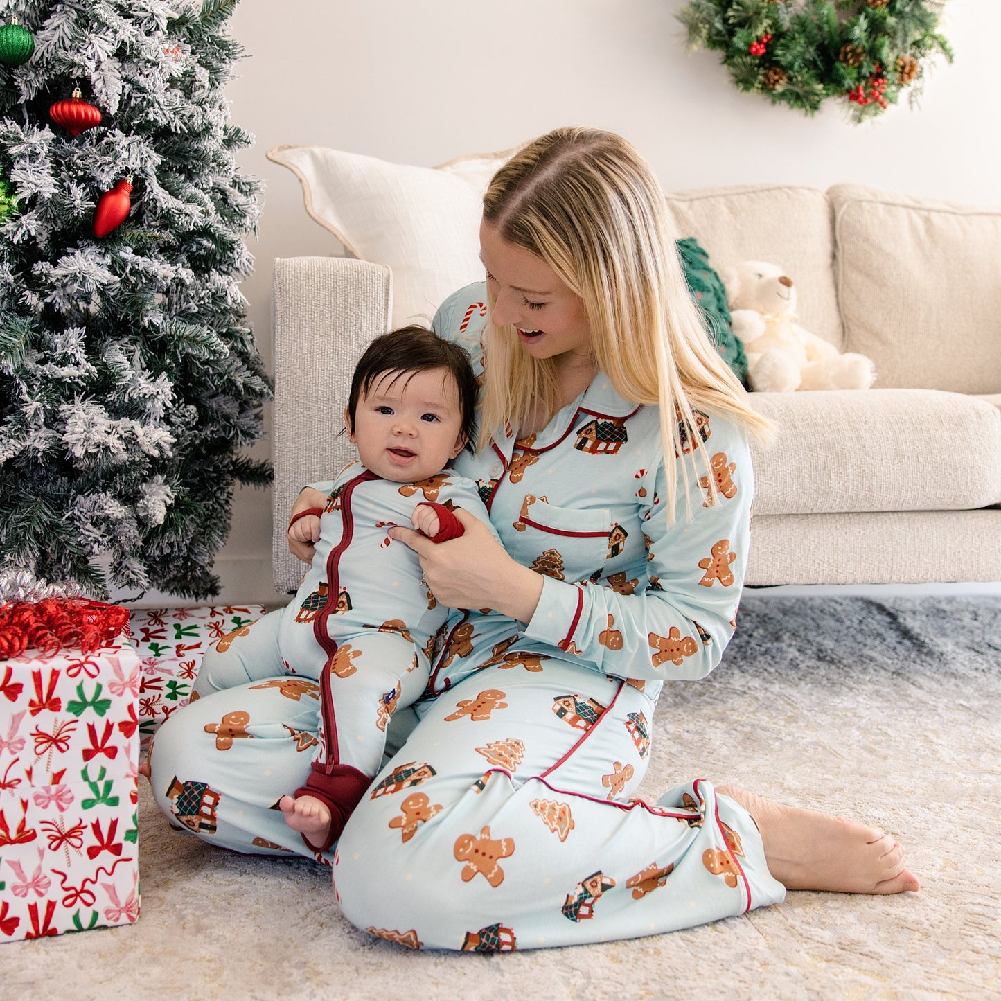 Women's Long Pajama Set in Gingerbread Lane