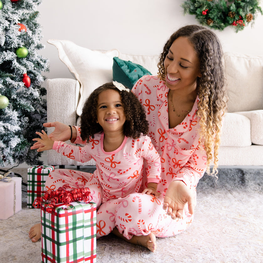 Women's Long Pajama Set in Ribbon and Cheer