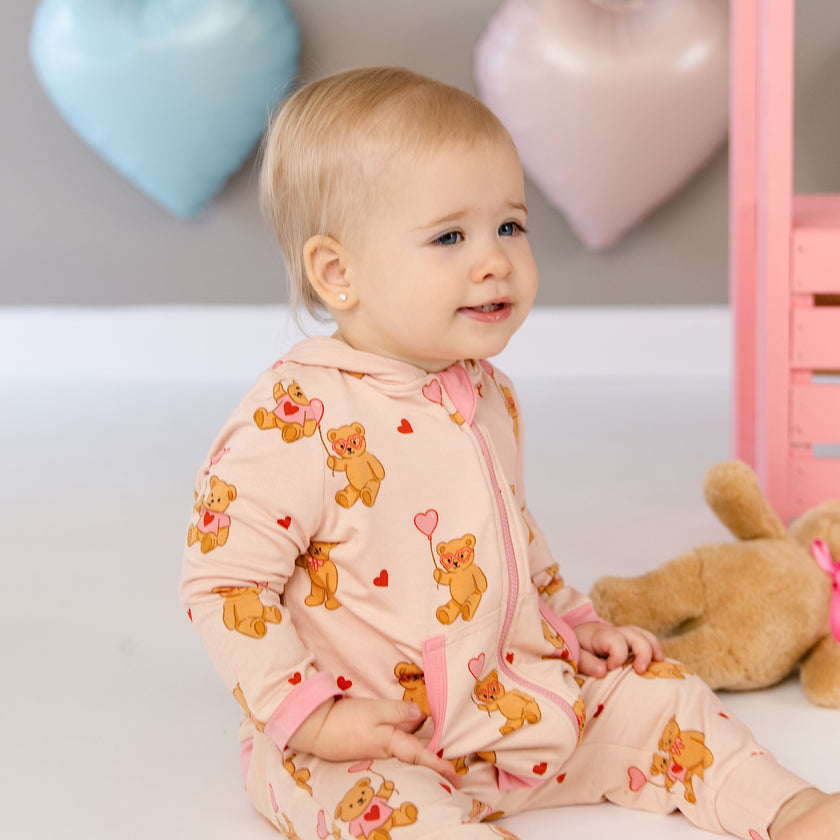 Zip Hoodie in Strawbeary