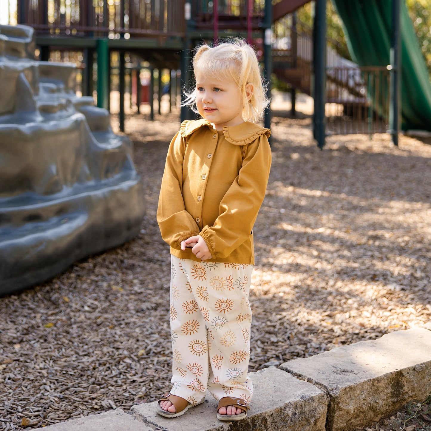 Barrel Pant in Radiate Joy