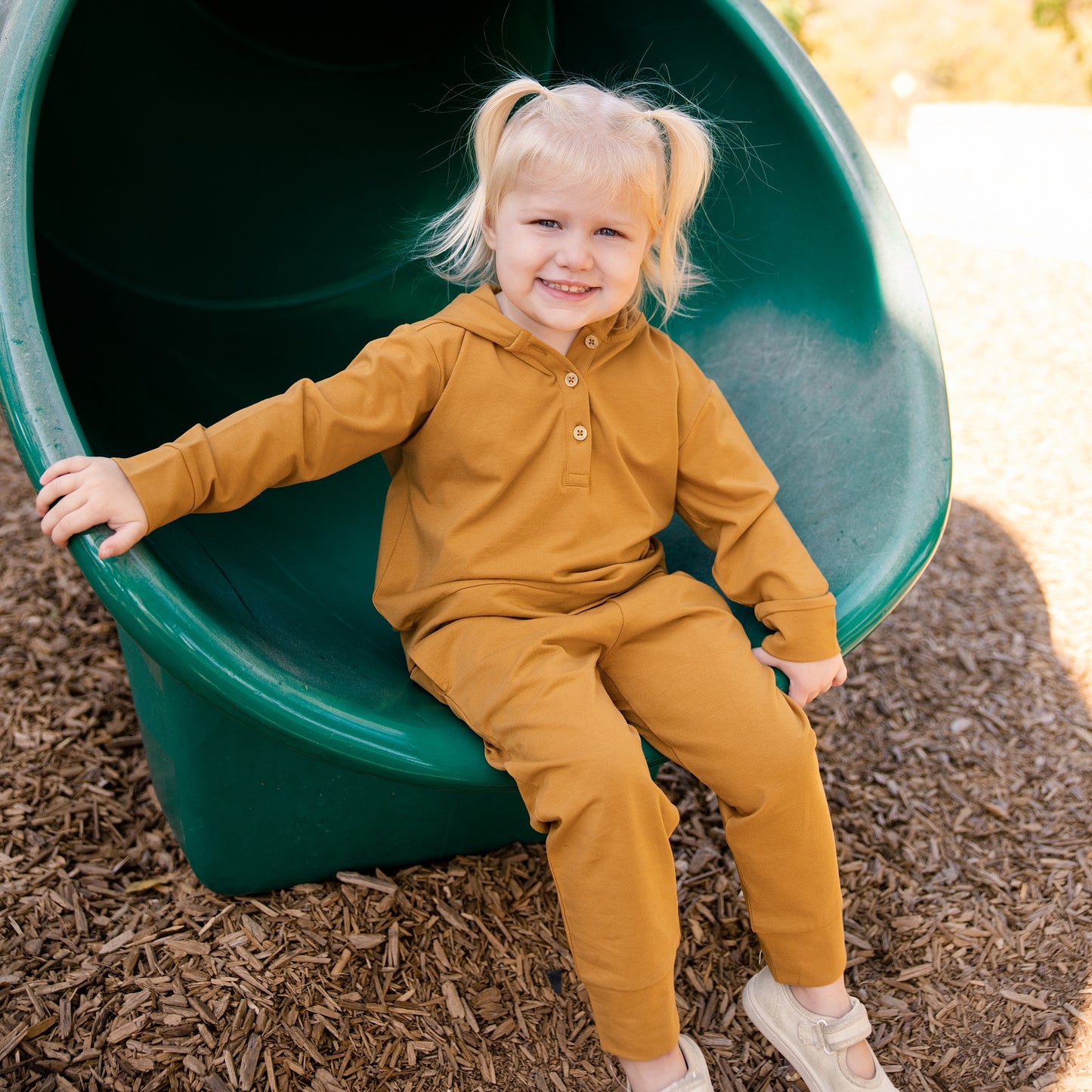 Hooded Sweat Set in Maplewood