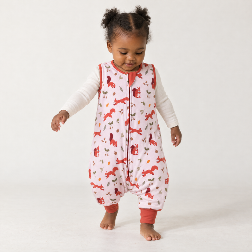 Sleep Bag Walker in Squirrels and Nuts 1.0 TOG