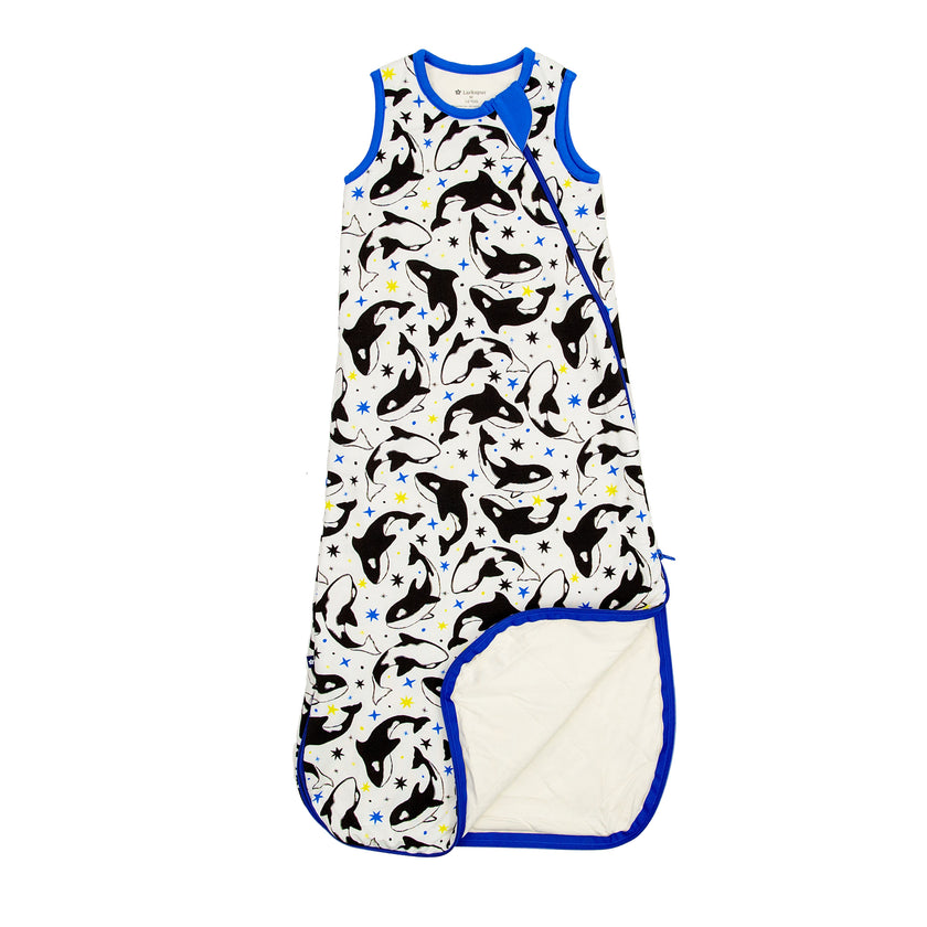 Sleep Bag in Dancing Orcas 1.0 TOG