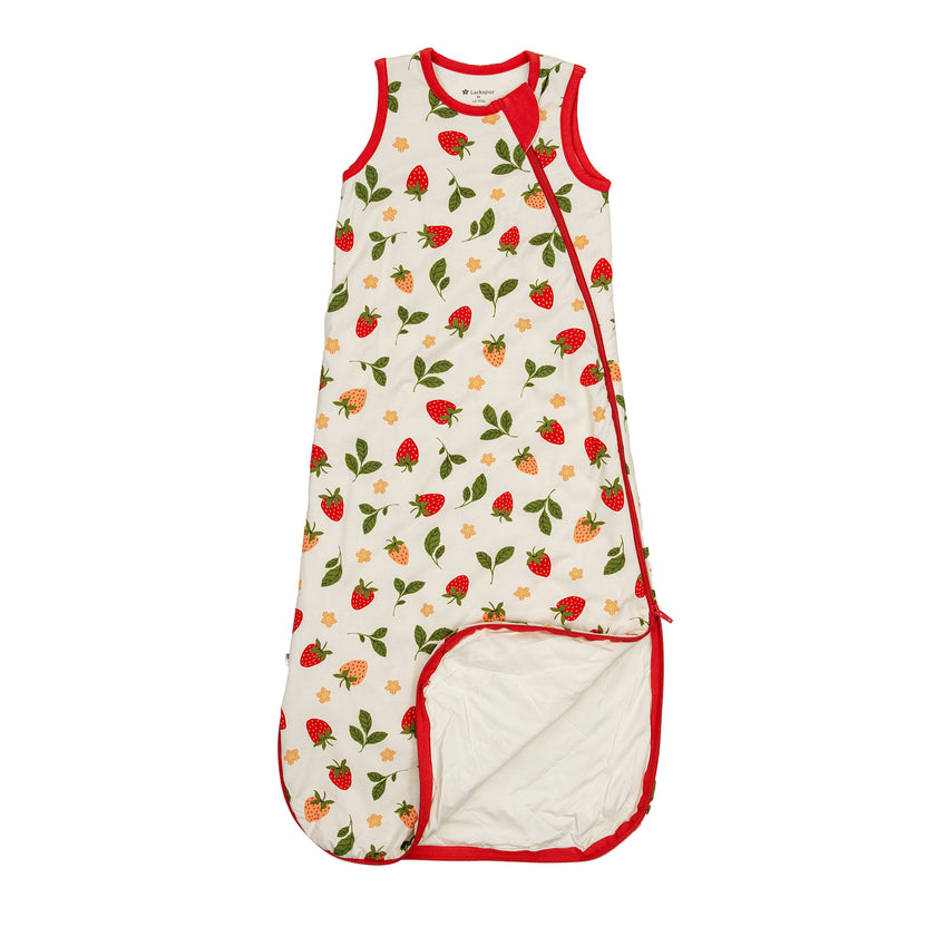 Sleep Bag in Strawberry Fields 1.0 TOG