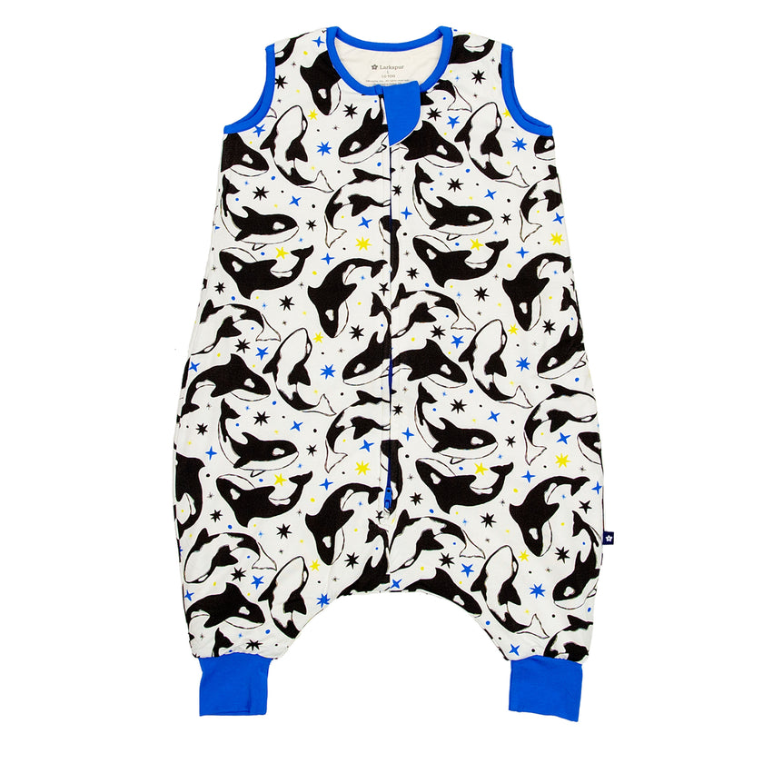 Sleep Bag Walker in Dancing Orcas 1.0 TOG